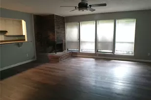 4507 Menzer Rd, Fort Worth, TX 76103 - Photo 3