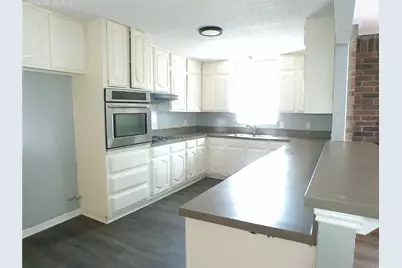 4507 Menzer Road, Fort Worth, TX 76103 - Photo 1