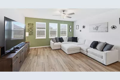 948 High Noon Drive, Fort Worth, TX 76052 - Photo 5