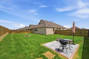 948 High Noon Dr, Fort Worth, TX 76052 - Photo 31