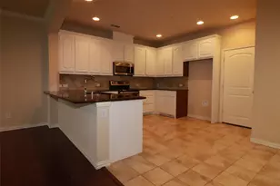 913 Shelby Ln, Lewisville, TX 75056 - Photo 5