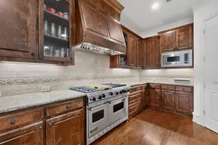 5745 Bernay Ln, Plano, TX 75024 - Photo 9