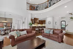 5745 Bernay Ln, Plano, TX 75024 - Photo 5