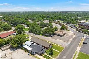 3226 Pine Ave, Waco, TX 76708 - Photo 35
