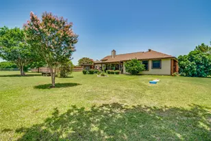 6626 Meadow Ridge Cir, Nevada, TX 75173 - Photo 19