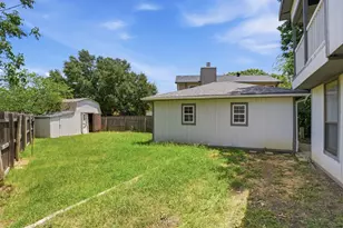 6205 Fernwood Dr, Arlington, TX 76001 - Photo 35