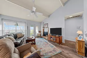 2905 Lake Shore Dr, Waco, TX 76708 - Photo 9