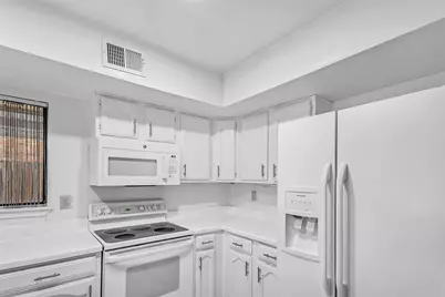2440 Sunflower Drive, Arlington, TX 76014 - Photo 9