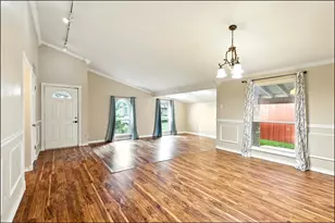 1824 Castille Dr, Carrollton, TX 75007 - Photo 7