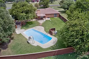1090 Ashford Ln, Midlothian, TX 76065 - Photo 31