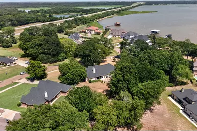 108 Cape Shore Drive, Mabank, TX 75143 - Photo 11