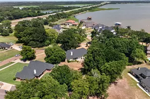 108 Cape Shore Dr, Mabank, TX 75143 - Photo 11