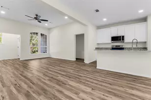 1300 S Chandler Ave, Denison, TX 75020 - Photo 3