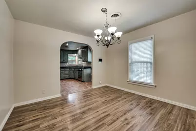 2536 Walsh Court, Fort Worth, TX 76109 - Photo 9
