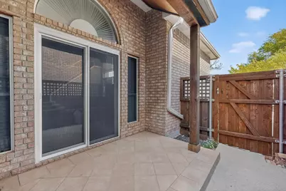 5821 Madison Drive, The Colony, TX 75056 - Photo 3