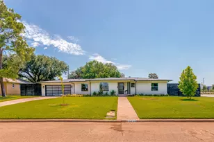 10206 Sherbrook Ln, Dallas, TX 75229 - Photo 1
