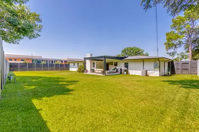 10206 Sherbrook Lane, Dallas, TX 75229 - Photo 29