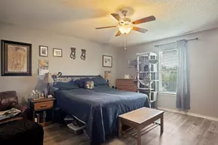 1036 Summit Dr, Justin, TX 76247 - Photo 9