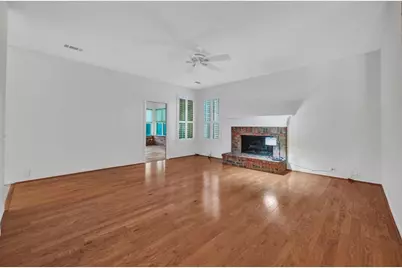 1300 Yellowstone Lane, Carrollton, TX 75006 - Photo 15