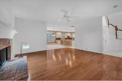 1300 Yellowstone Lane, Carrollton, TX 75006 - Photo 17