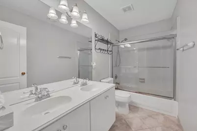 1300 Yellowstone Lane, Carrollton, TX 75006 - Photo 31