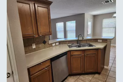 9704 Thomas Jefferson Drive, McKinney, TX 75072 - Photo 7