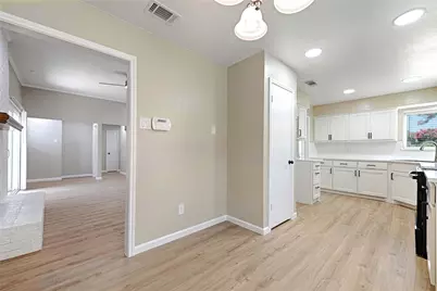 1610 Belltower Court, Lewisville, TX 75067 - Photo 7