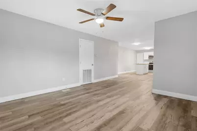 422 S Stone Street, Mineola, TX 75773 - Photo 3