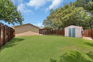 600 Mountain Laurel Ln, Bedford, TX 76021 - Photo 25
