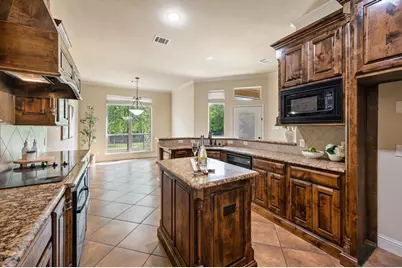 9300 Wood Duck Drive, Fort Worth, TX 76118 - Photo 11