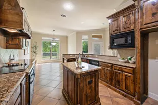 9300 Wood Duck Dr, Fort Worth, TX 76118 - Photo 11