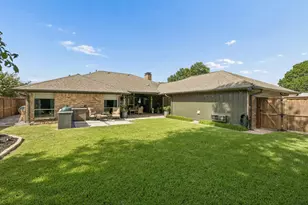 8839 Kingsley Rd, Dallas, TX 75231 - Photo 35