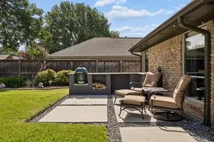8839 Kingsley Rd, Dallas, TX 75231 - Photo 33