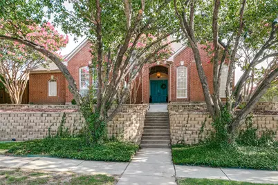 1000 Wiltshire Drive, Carrollton, TX 75007 - Photo 27