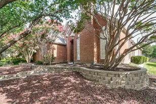 1000 Wiltshire Dr, Carrollton, TX 75007 - Photo 29