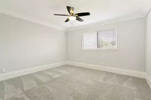 1000 Wiltshire Dr, Carrollton, TX 75007 - Photo 27