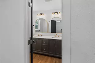 1708 High Point Cir, Garland, TX 75041 - Photo 7