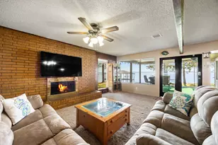 521 Nob Hill Ln, Seven Points, TX 75143 - Photo 9