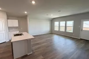 217 MLM Pkwy, Bridgeport, TX 76426 - Photo 3