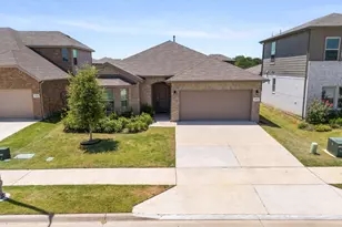 1012 Southwark Dr, Fort Worth, TX 76247 - Photo 1