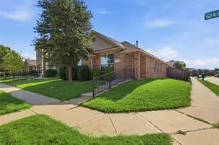 1235 Acmite Ave, Cross Roads, TX 76227 - Photo 3
