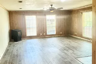 510 Murchison St, Farmersville, TX 75442 - Photo 5