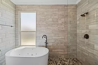 12405 Iveson Drive, Fort Worth, TX 76052 - Photo 11