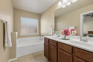 616 Steerman Ct, Saginaw, TX 76179 - Photo 17
