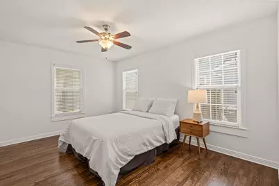 2725 Wayside Avenue, Fort Worth, TX 76110 - Photo 15