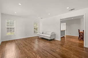 2725 Wayside Ave, Fort Worth, TX 76110 - Photo 3