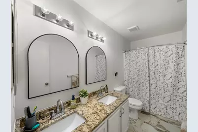 2305 Avalon Creek Way, McKinney, TX 75071 - Photo 23