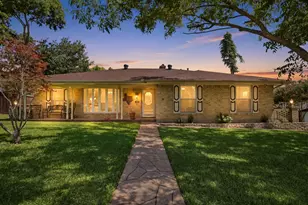 1425 Vicki Ln, Cedar Hill, TX 75104 - Photo 1