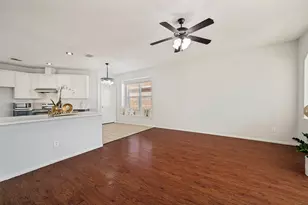 14608 Crystal Lk Dr, Little Elm, TX 75068 - Photo 5