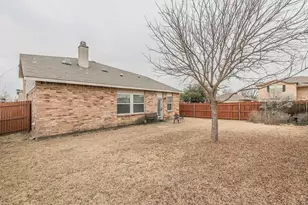 4028 Irish Setter Dr, Fort Worth, TX 76123 - Photo 3